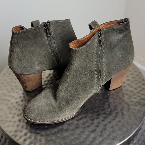 Madewell Shoes - Madewell Suede Boots size 10